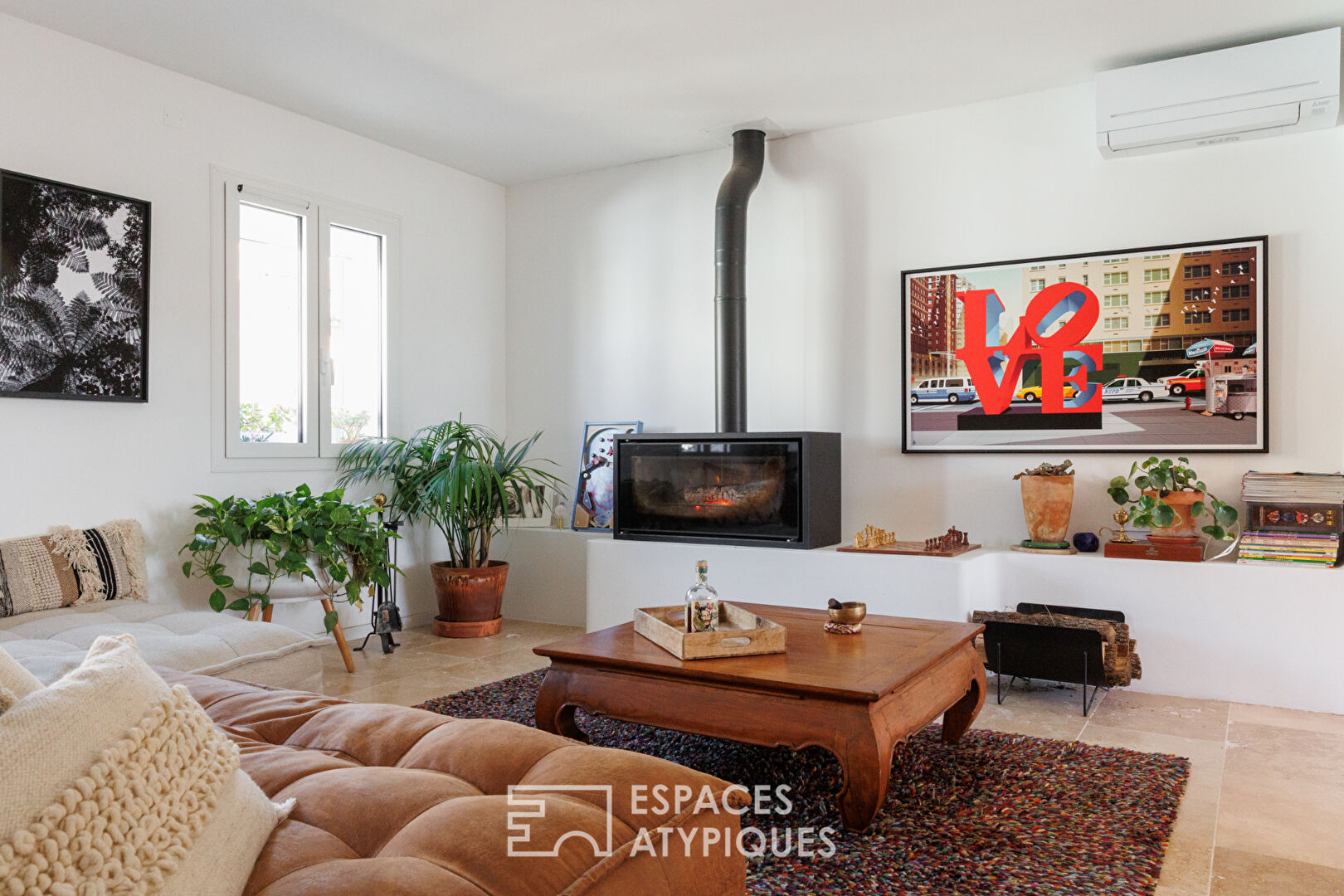 Real estate complex in La Capte with terraces, garage and beach 100 m away