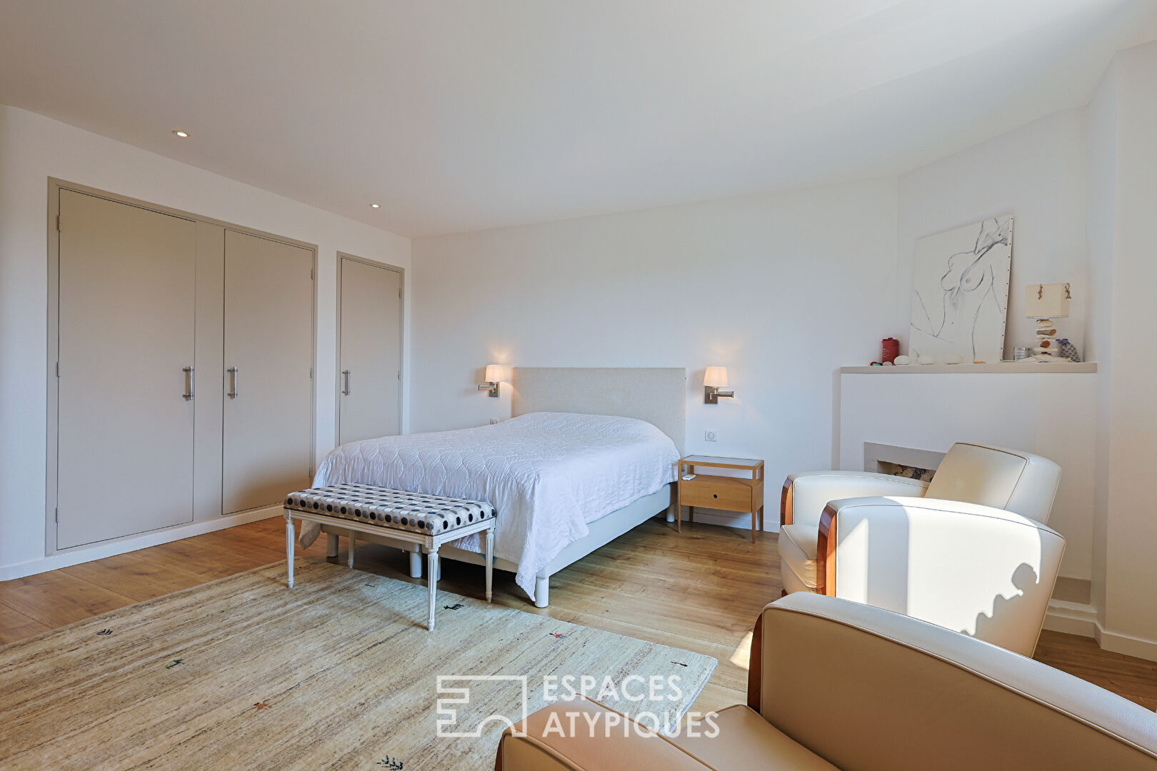 Bastide contemporaine avec piscine