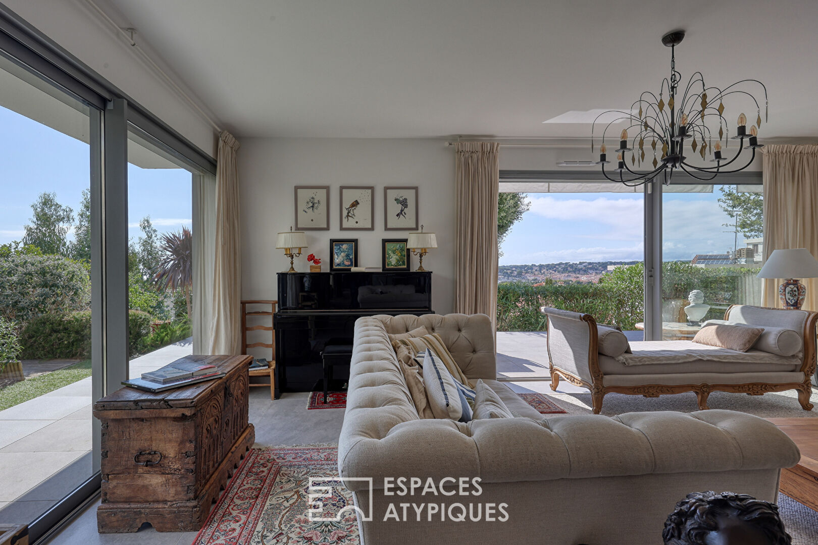 Garden level apartment with panoramic sea view