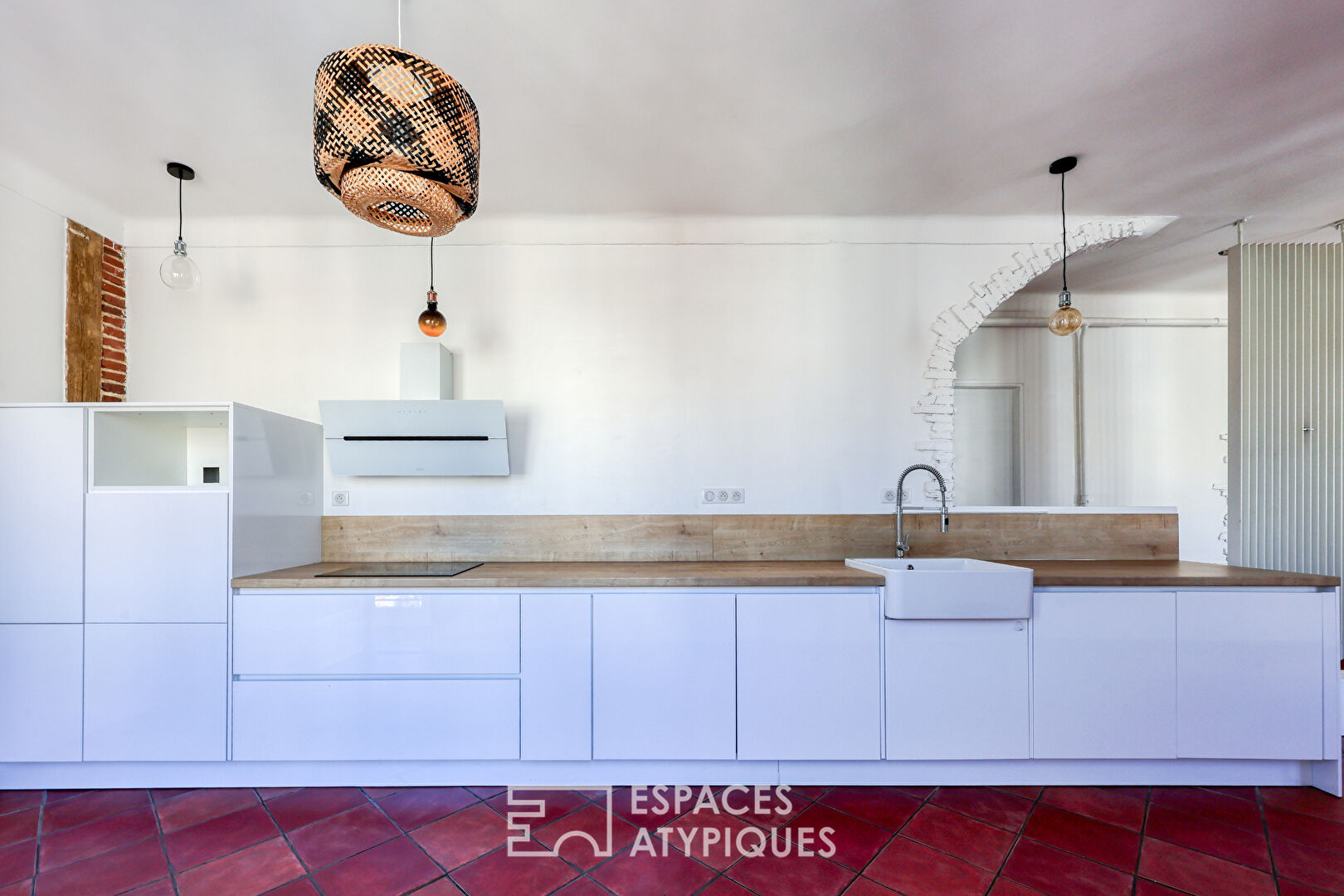 Appartement en attique dans un immeuble Art déco