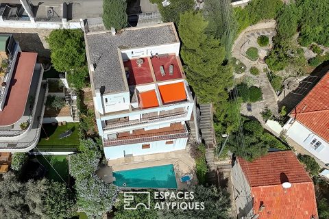 Villa d&rsquo;architecte vintage vue rade panoramique