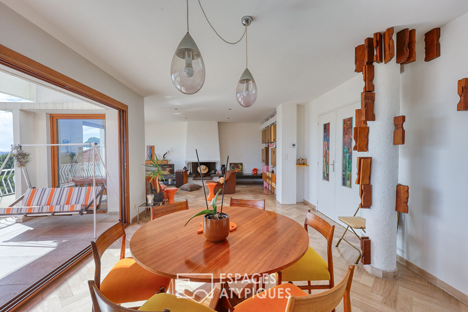 Villa d&rsquo;architecte vintage vue rade panoramique