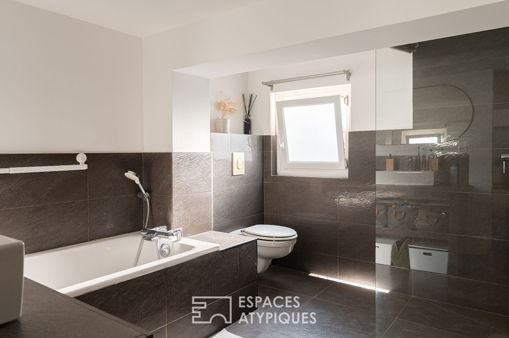 Loft épuré en centre ville