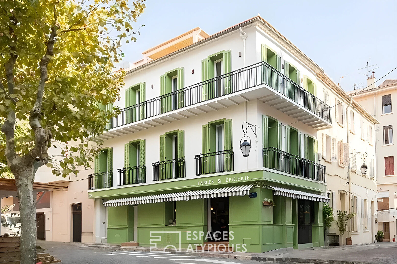 Maison de village composé d’une habitation et d’un local commercial