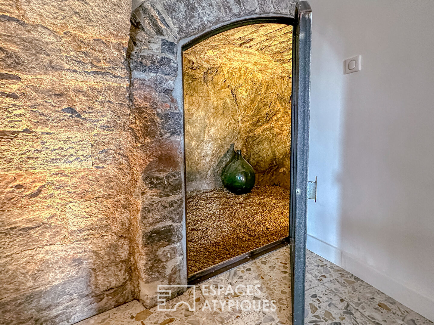 Propriété historique vue mer en coeur de ville