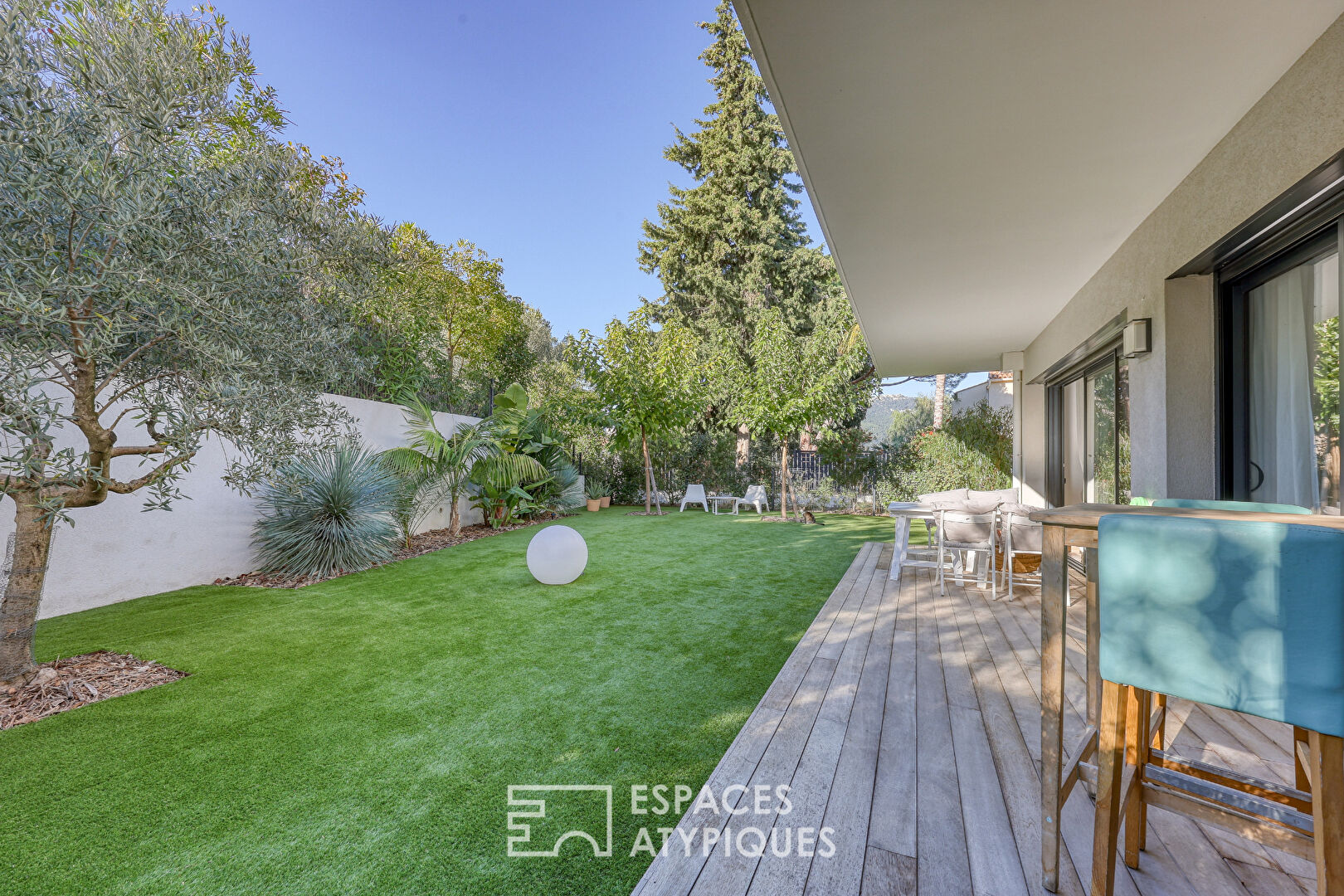 Rez-de-jardin avec un grand extérieur dans une résidence très haut de gamme