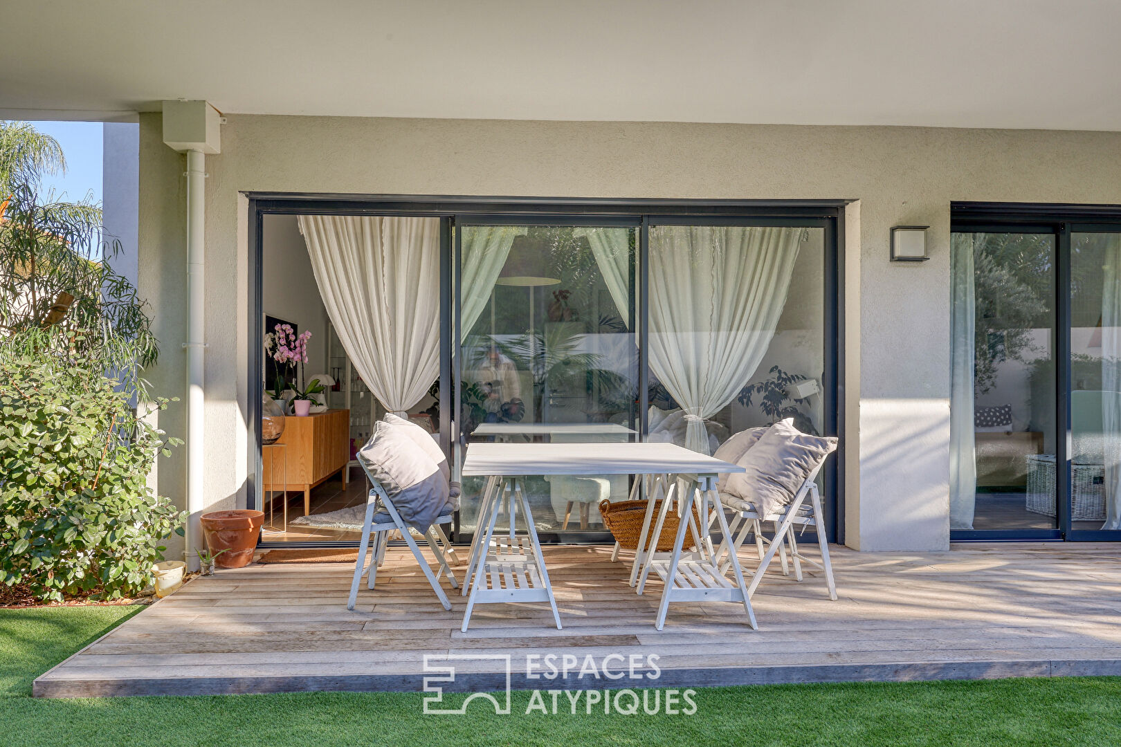 Rez-de-jardin avec un grand extérieur dans une résidence très haut de gamme