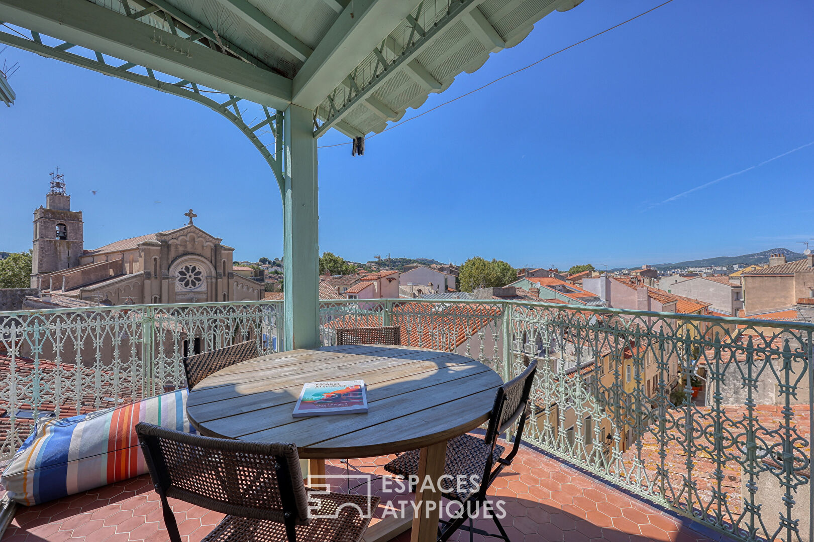 Appartement avec vue et terrasse en centre ville