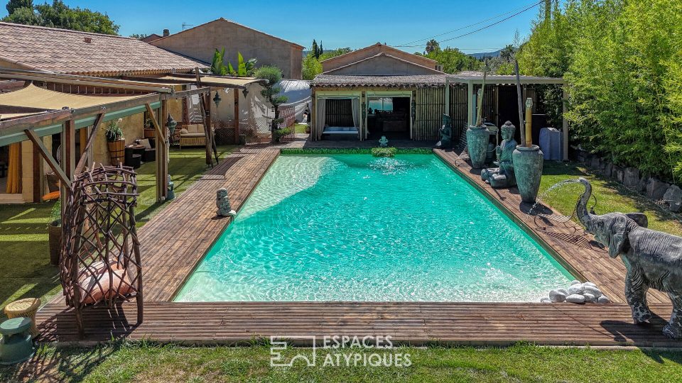 Maison grand format de plain pied avec piscine XXL