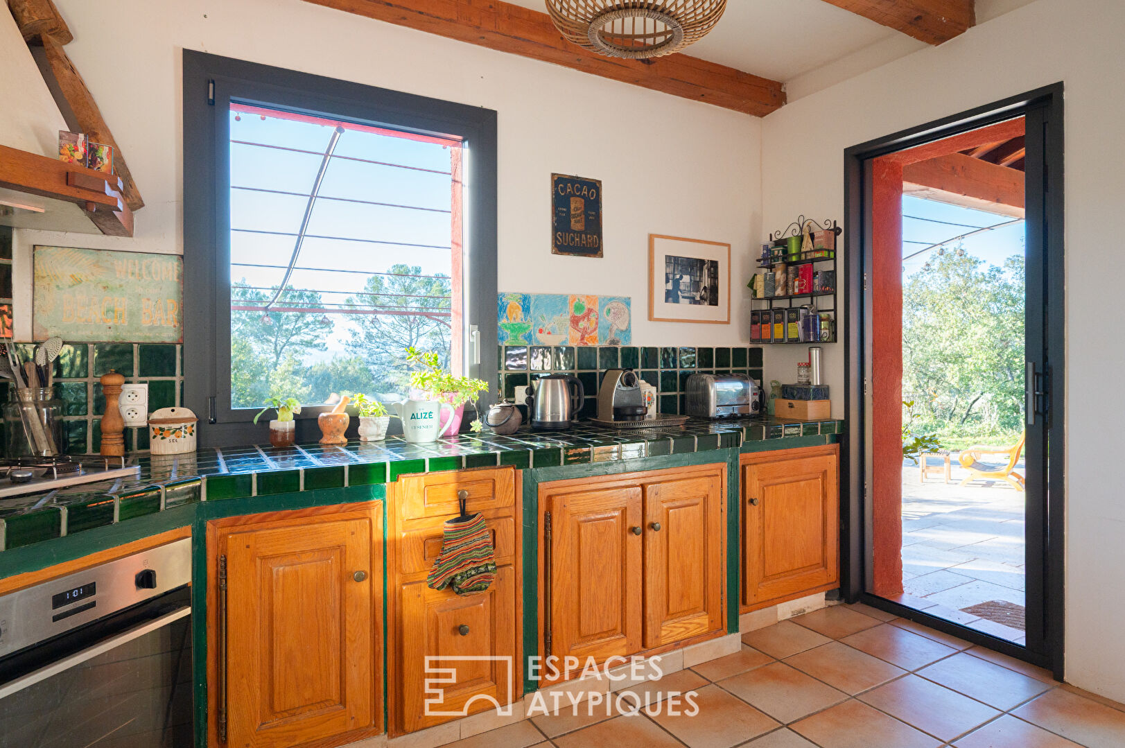 Maison de caractère dépendance, piscine et vue