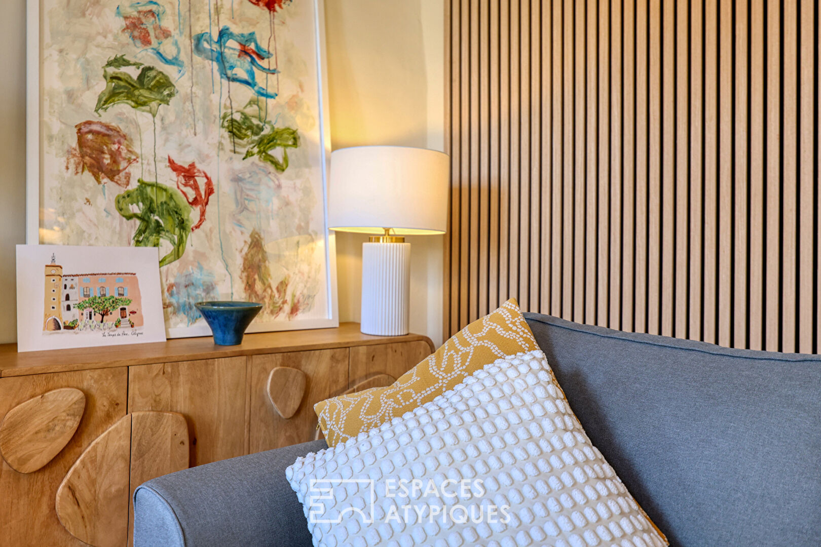 Appartement de charme entièrement rénové et meublé