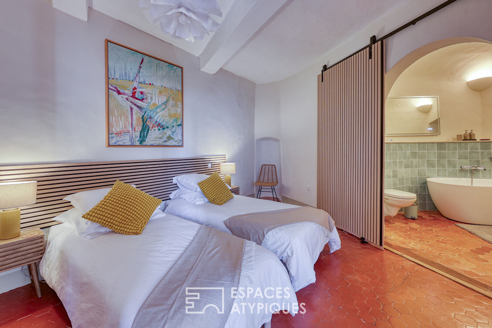 Appartement de charme entièrement rénové et meublé