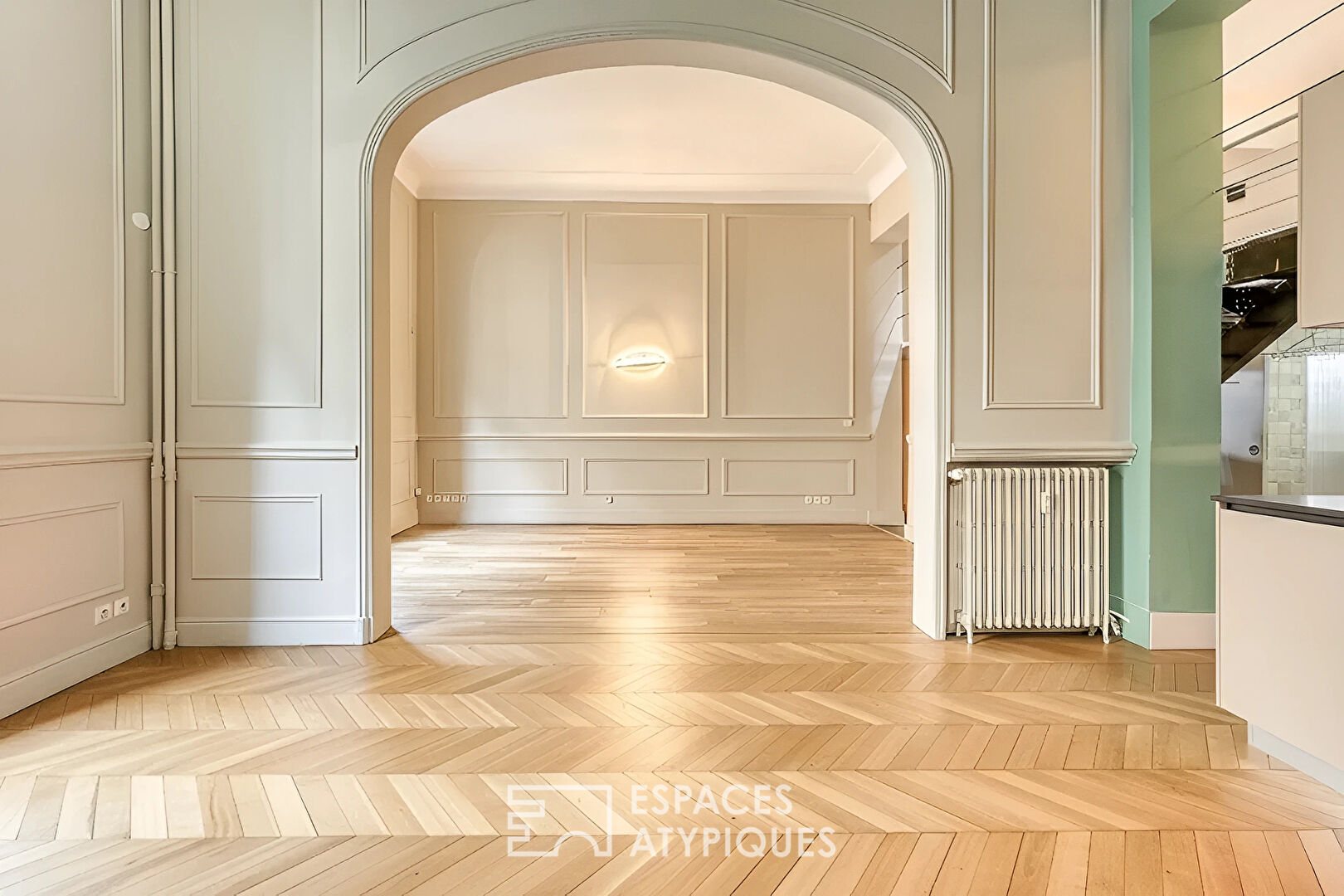 Appartement haussmannien rénové en haute ville