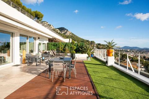 Appartement vue mer et rade avec terrasse