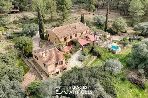 Stone house in the heart of 3 hectares of land