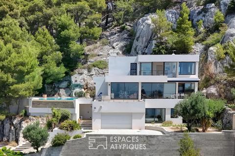 Villa contemporaine entre ciel et mer