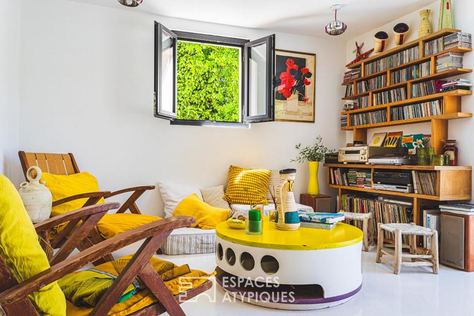 Maison d'artiste et son écrin végétal