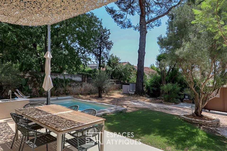 Appartement en rez de jardin avec piscine