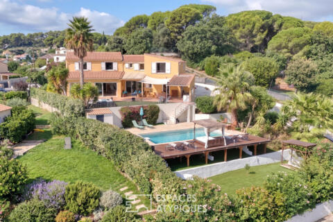Maison familiale avec vue sur la rade de Toulon
