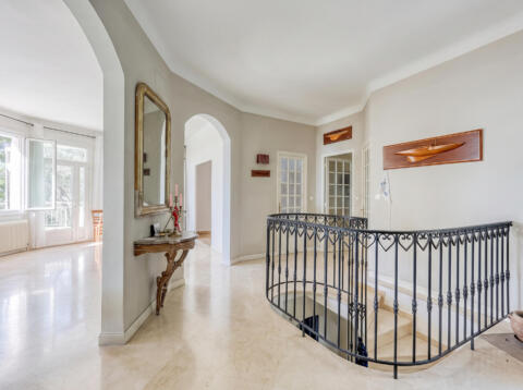 Villa des années 30 et sa vue rade
