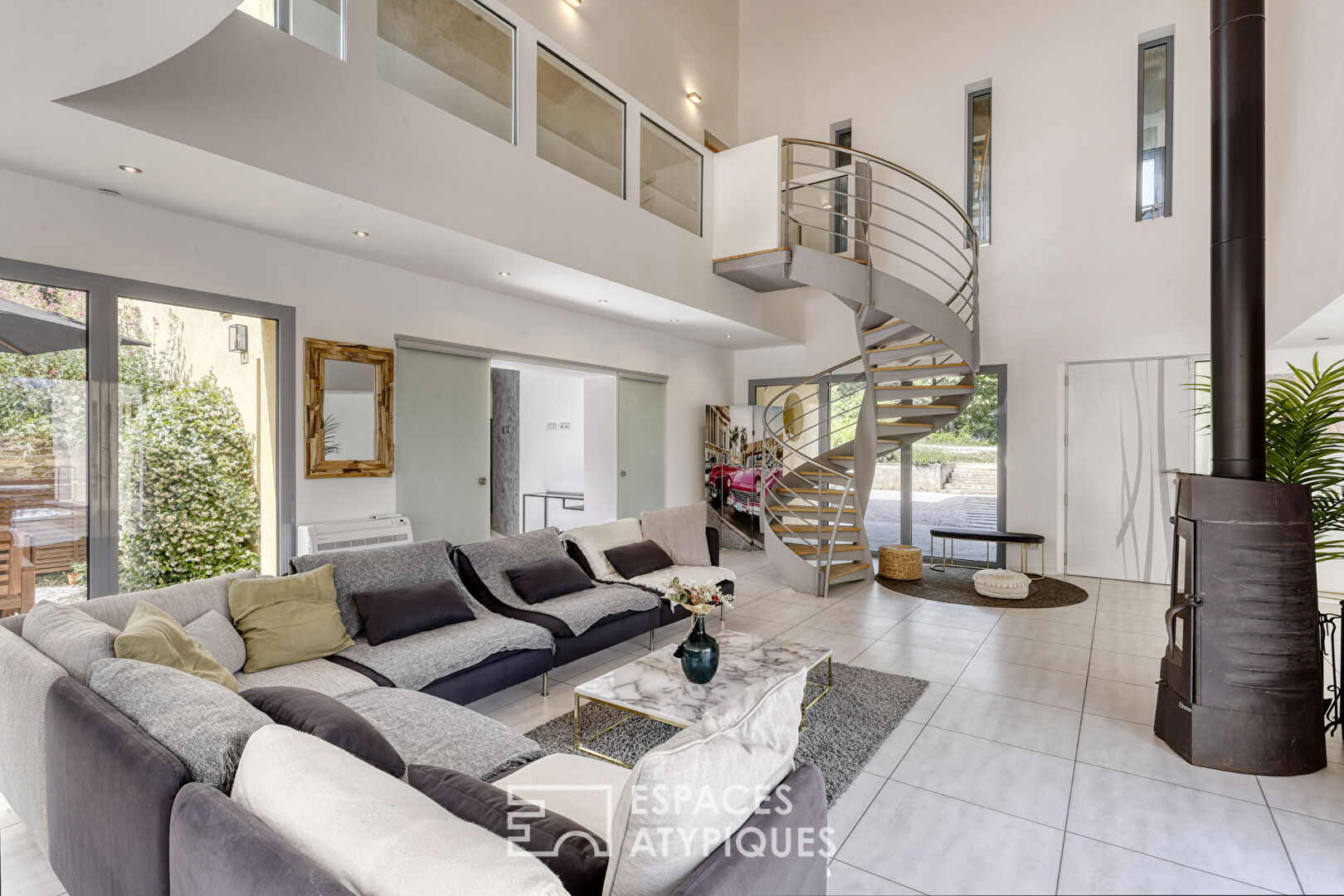 Demeure contemporaine XXL en Provence Verte