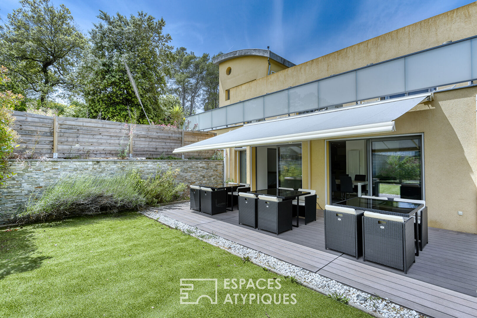 Demeure contemporaine XXL en Provence Verte