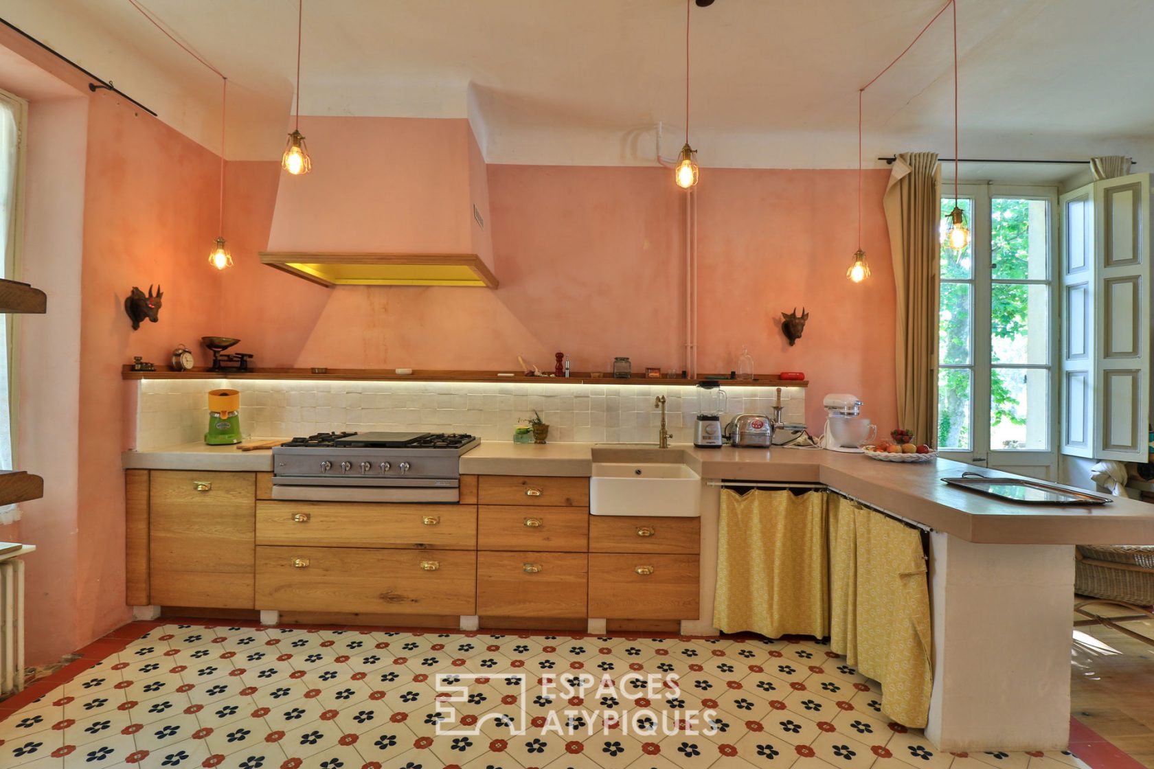 Exceptional property in the heart of the Var vineyards