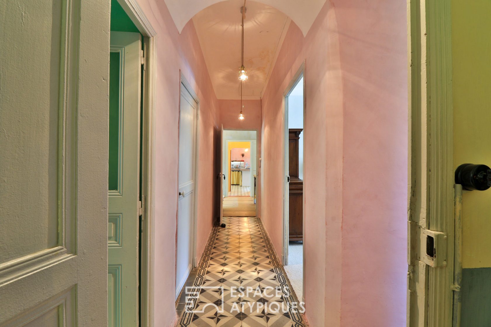 Exceptional property in the heart of the Var vineyards