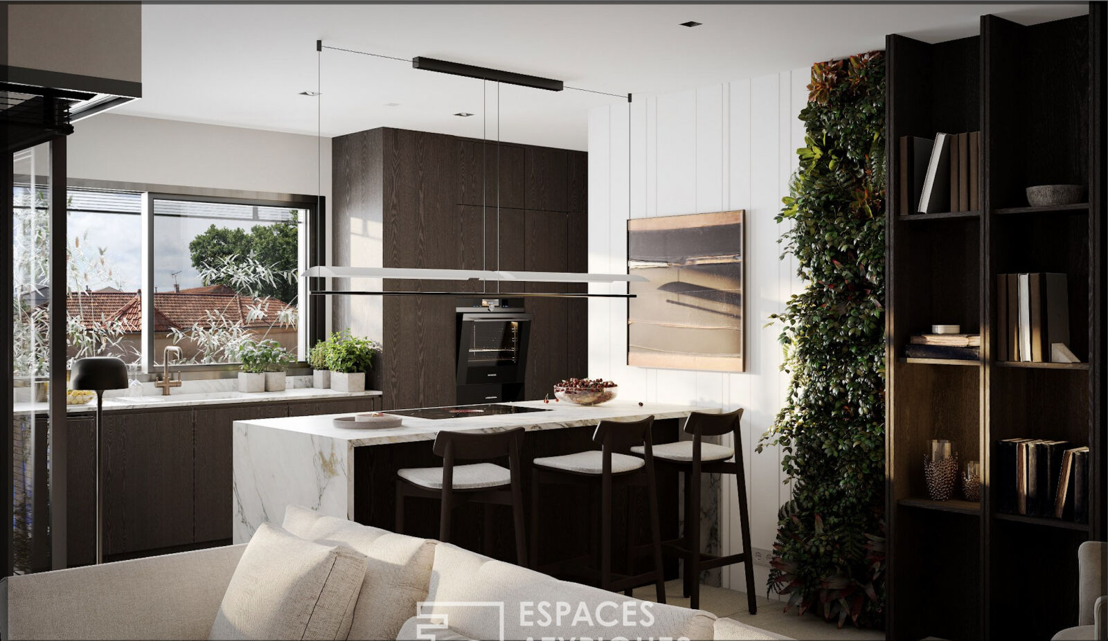 Atypical apartment with terrace, sea view and shops on foot