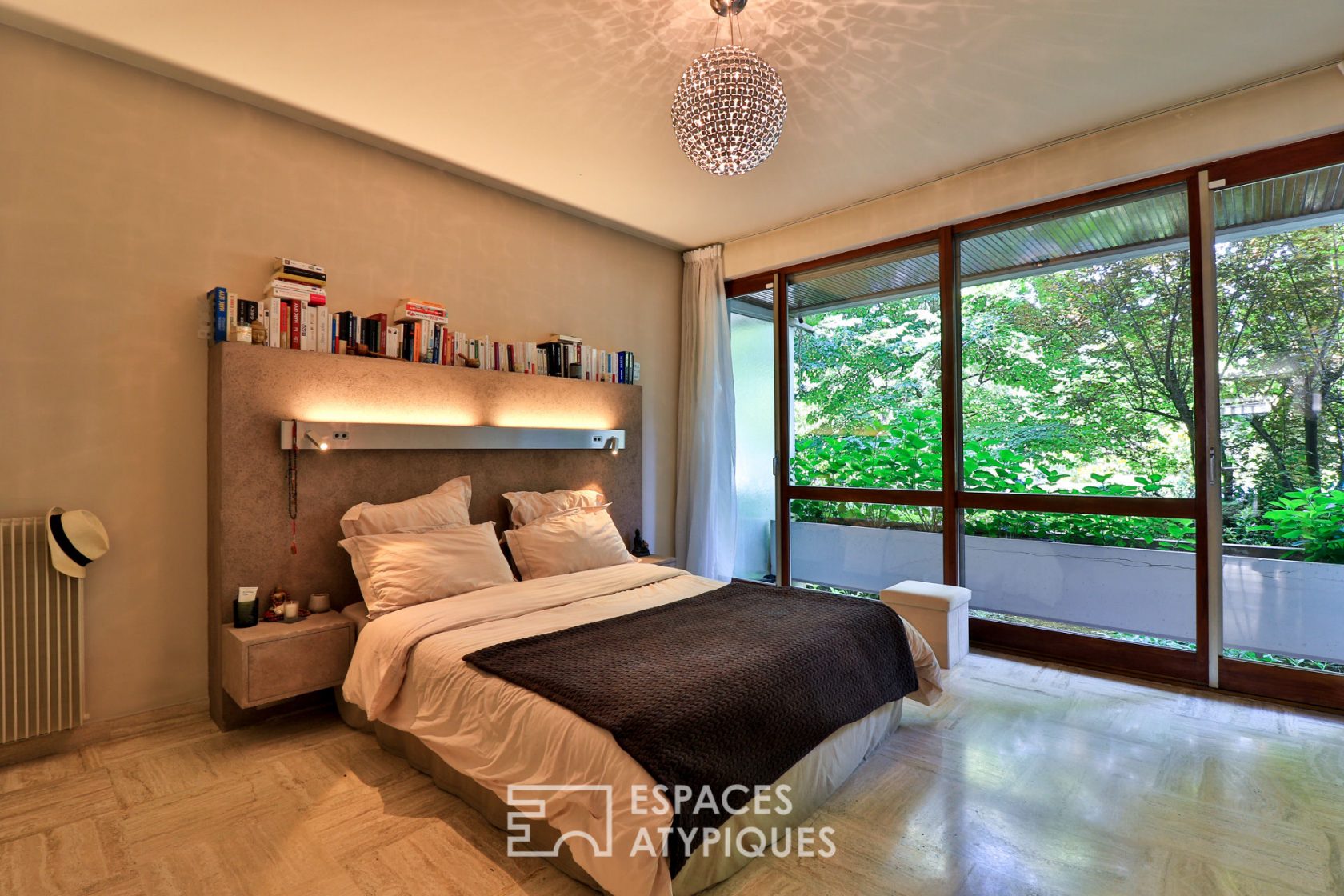 Garden level revisited in contemporary with terrace and studio