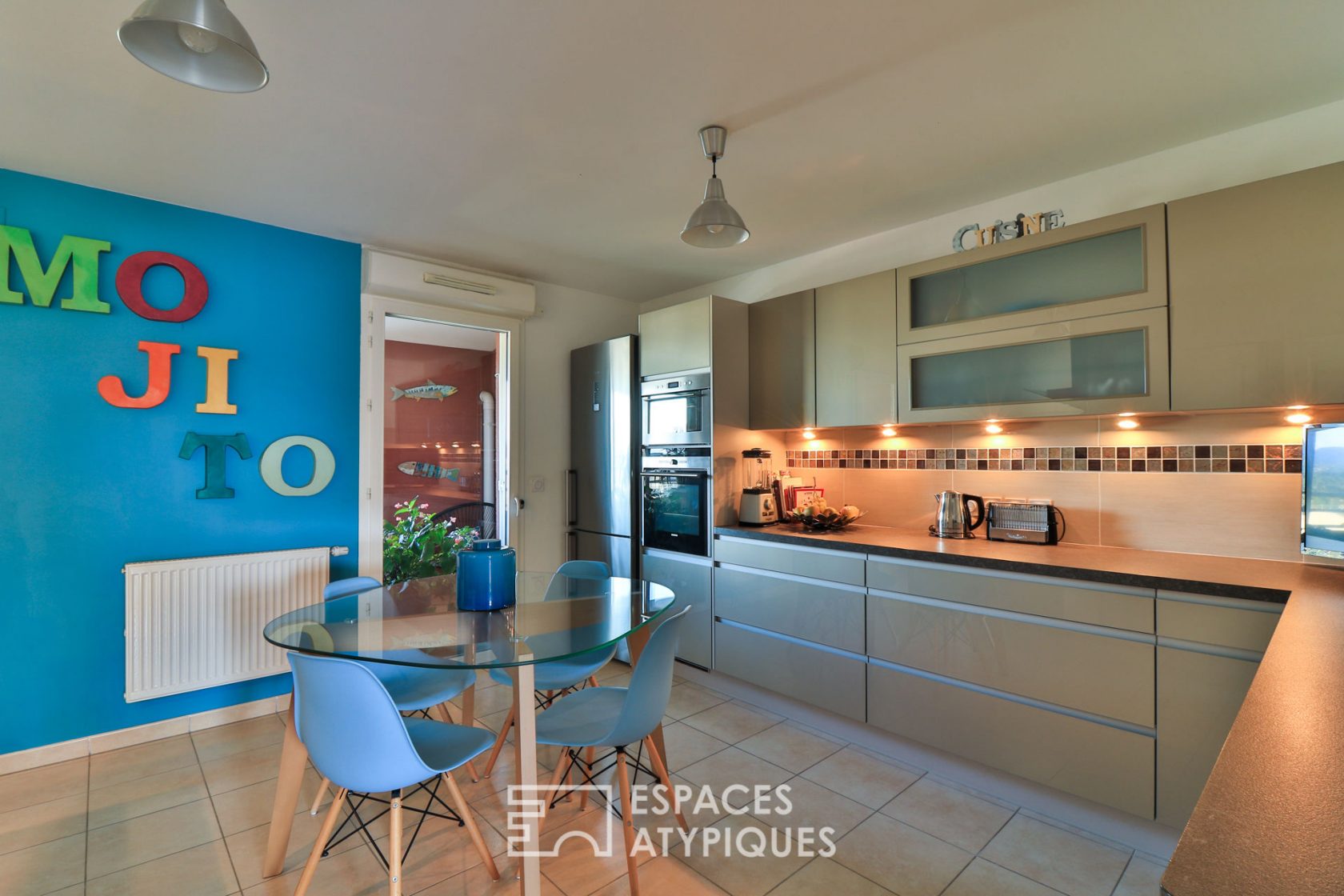 Contemporary Penthouse type apartment – terrace 60 m2