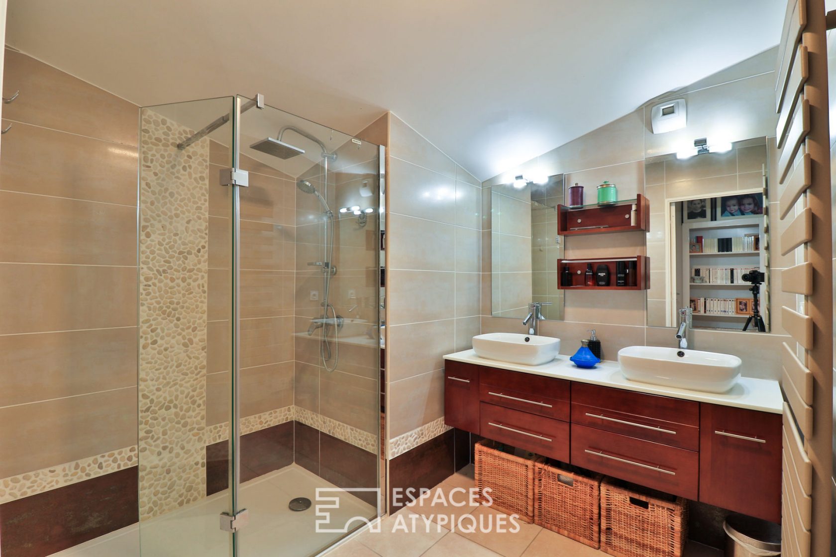 Contemporary Penthouse type apartment – terrace 60 m2