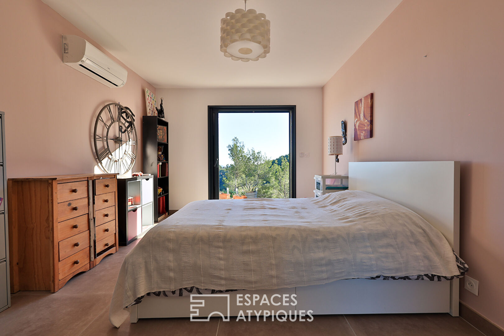 Maison contemporaine et sa vue panoramique