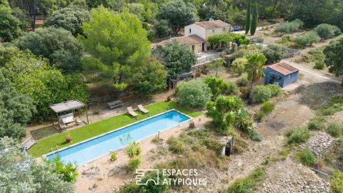 Provencal Bastide with View and Swimming Pool