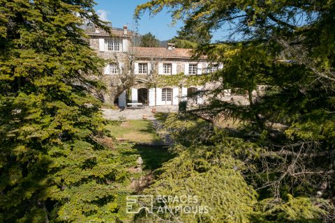 18th century Maison de Maitre in a natural park