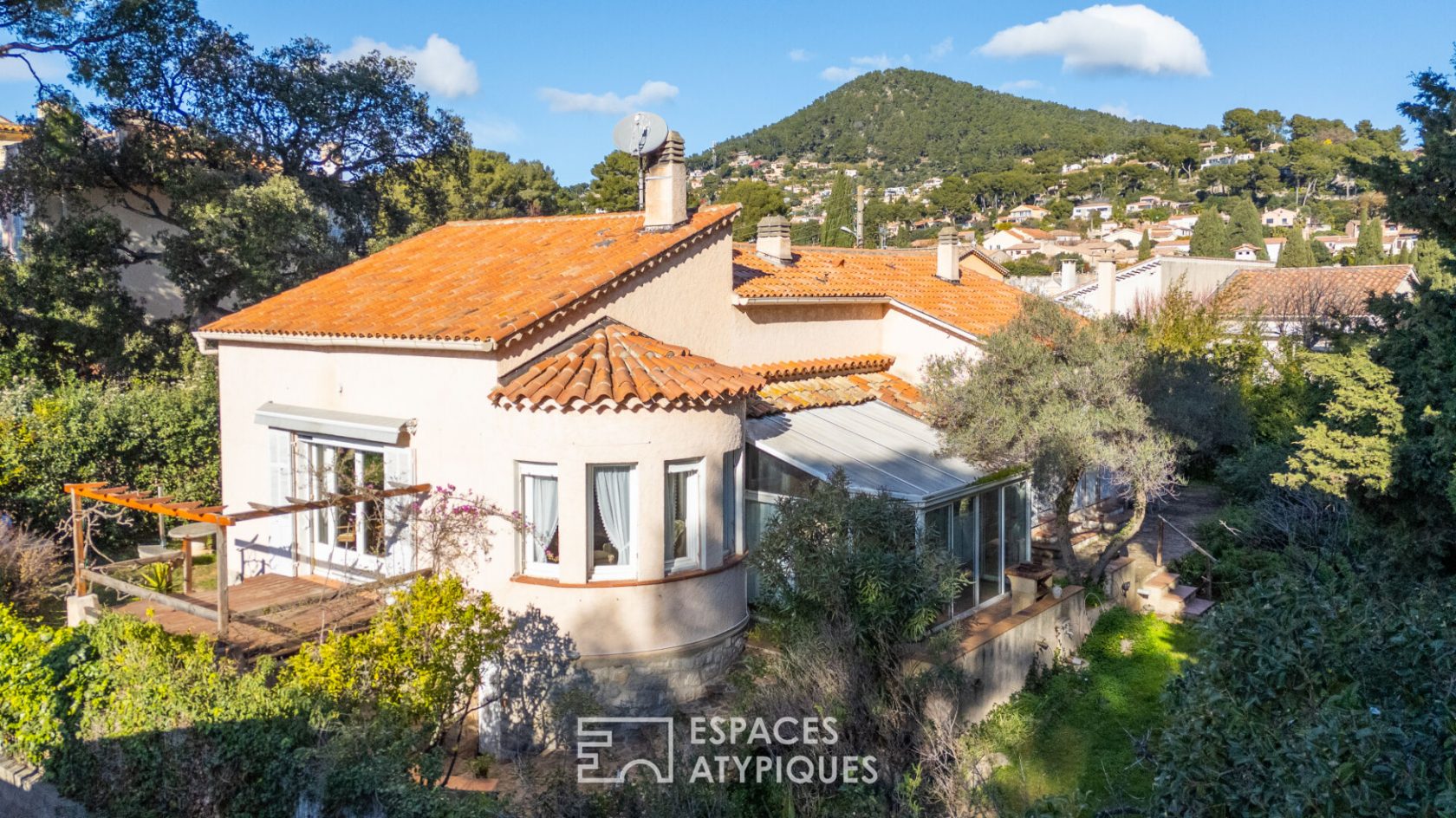 Maison familiale au charme ancien à rénover