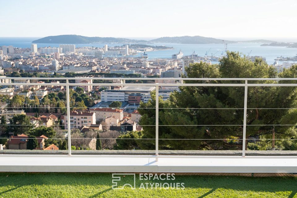 Superbe vue mer pour cet appartement contemporain