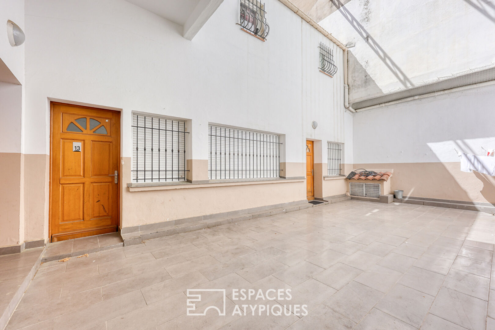 Sale of a lot of 25 apartments in Upper Town of Toulon