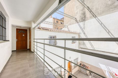 – Investissement – Vente d&rsquo;un lot de 25 appartement en Haute Ville de Toulon