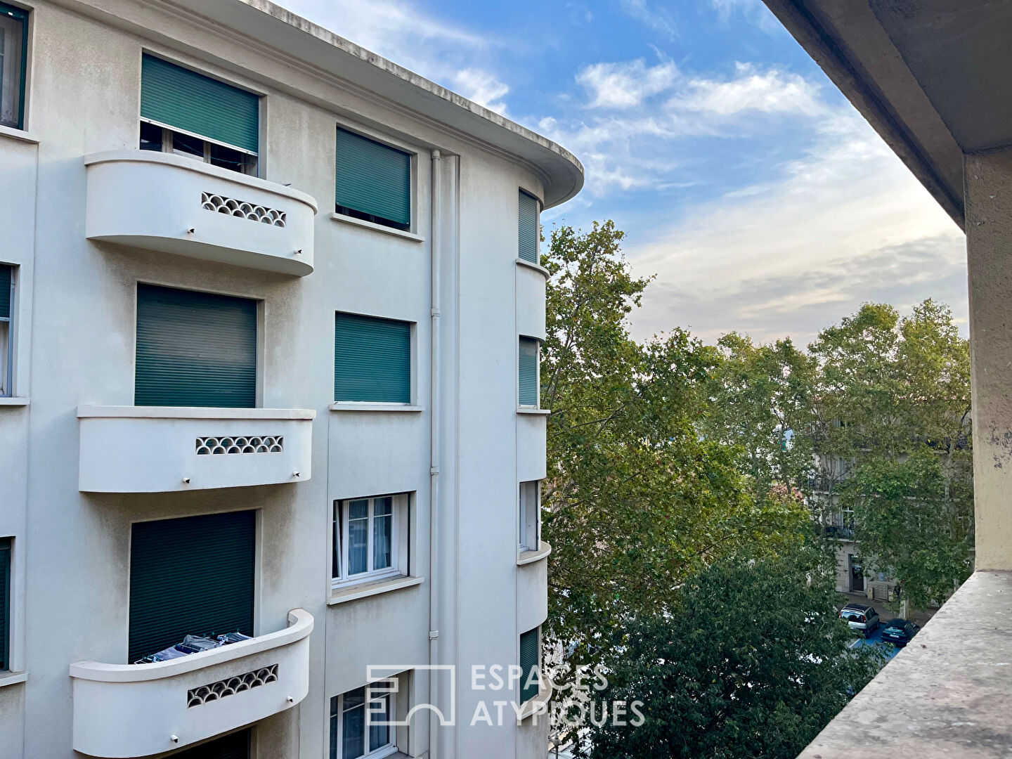 Sale of a lot of 25 apartments in Upper Town of Toulon