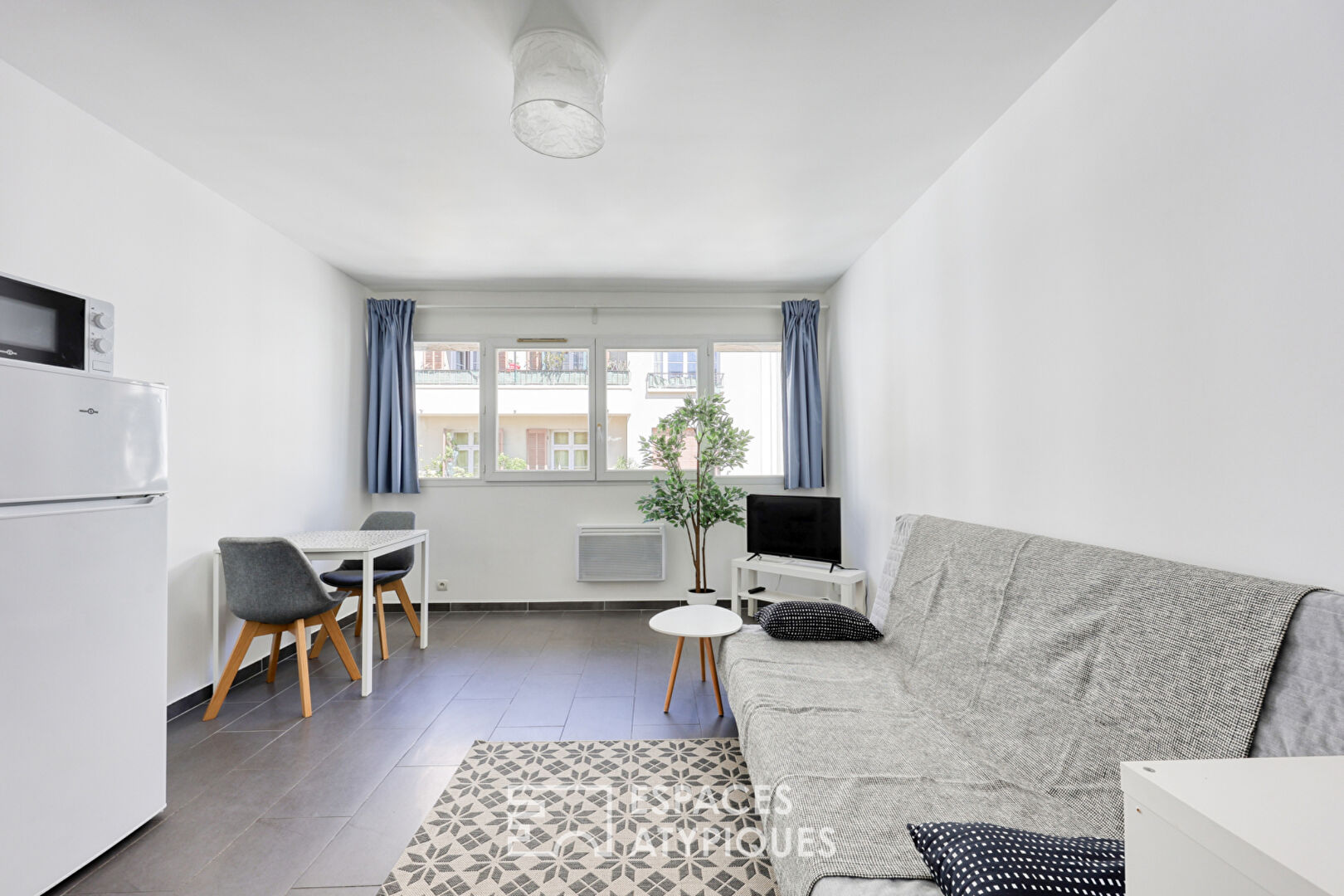 Sale of a lot of 25 apartments in Upper Town of Toulon