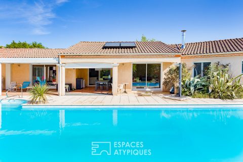 Villa de plain-pied avec piscine