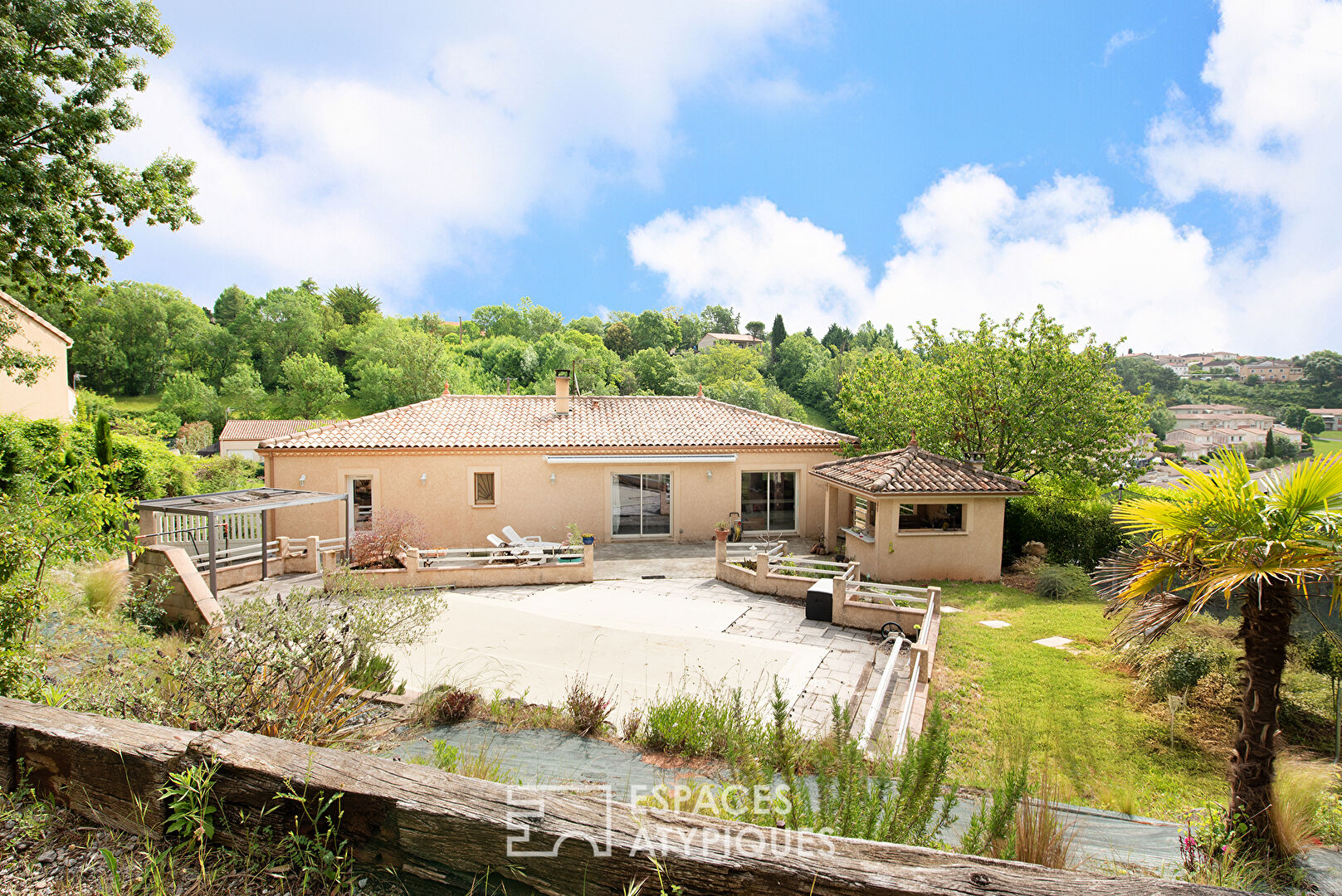 Maison familiale avec studio et piscine aux portes d’Albi