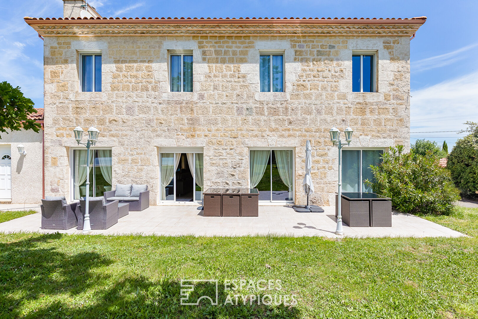 Maison familiale avec jardin et piscine à deux pas de Gaillac