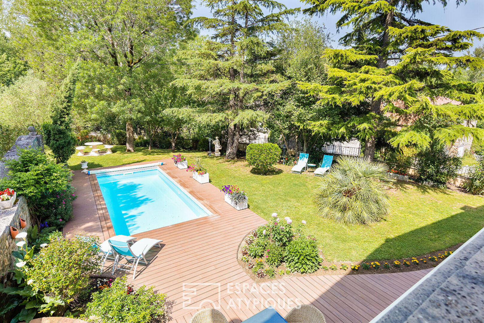 Character house with swimming pool