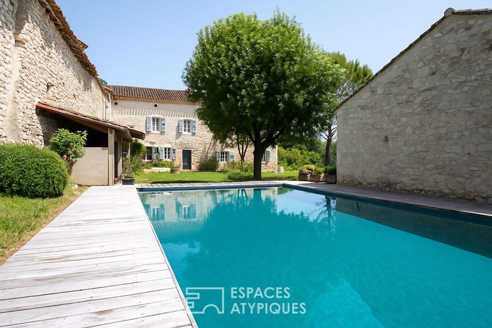 Ancienne dépendance de château avec piscine , près de Cordes-sur-Ciel