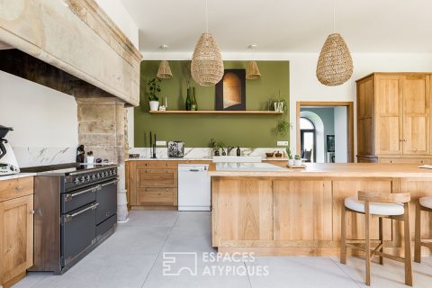 Maison de maître avec parc et dépendances