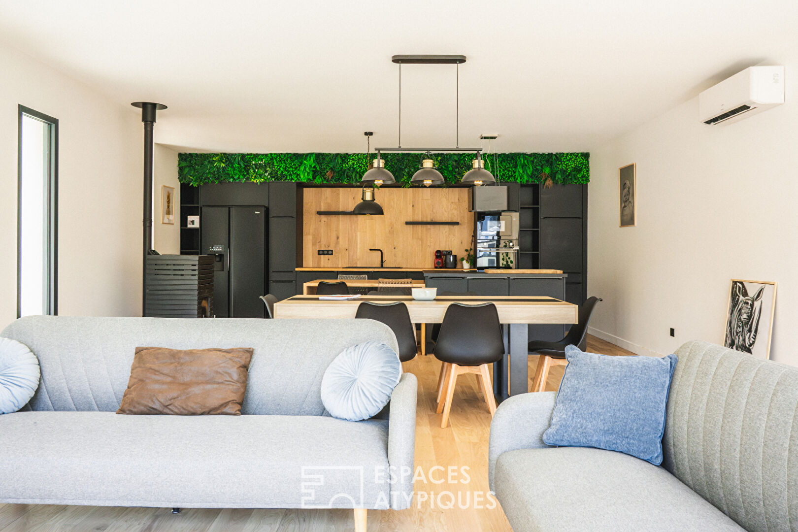 Maison de ville rénovée avec cour, à deux pas du centre d'ALBI