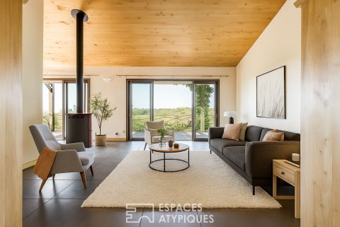 Duo of houses with a view in the heart of a preserved environment