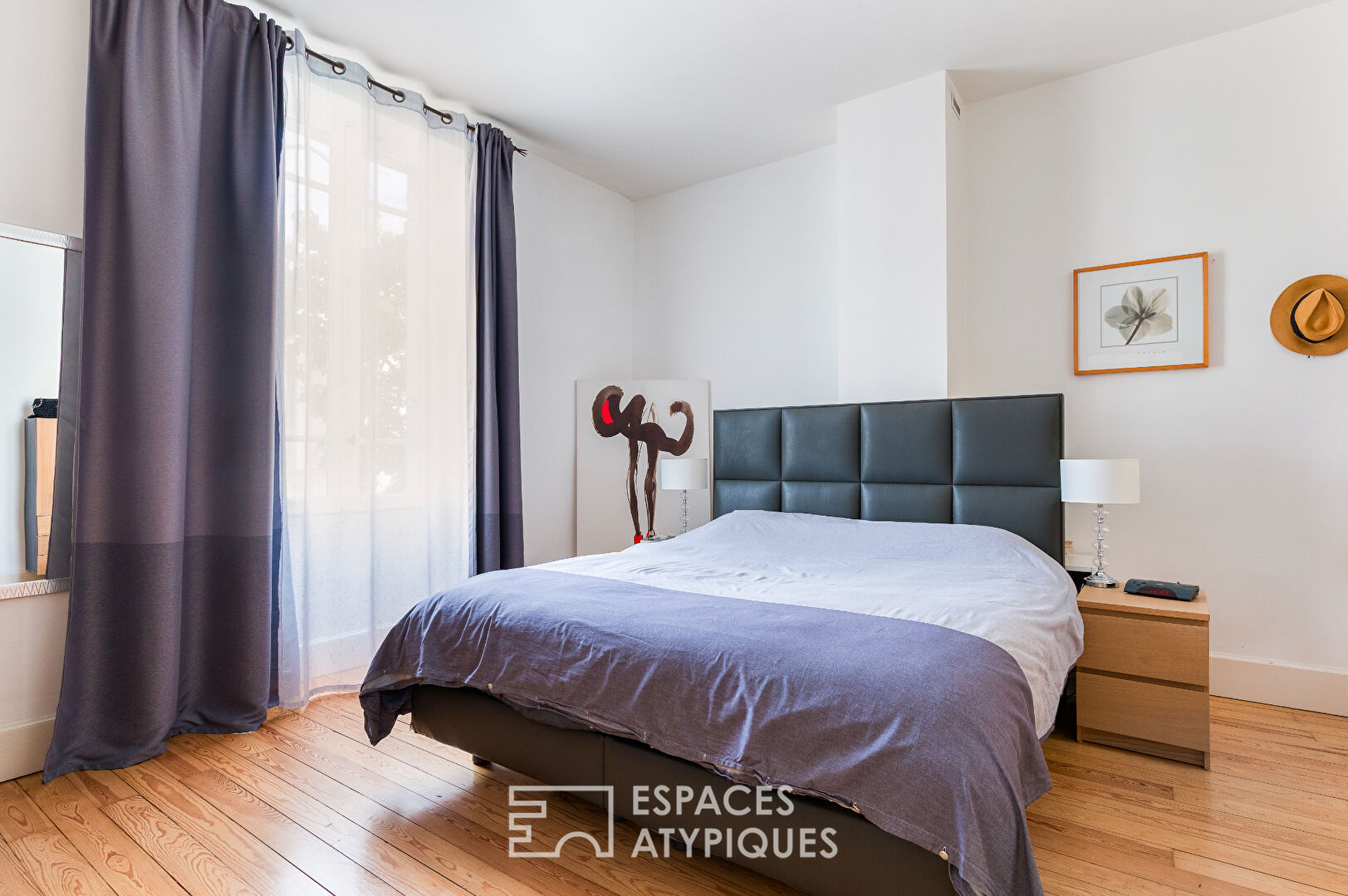 Townhouse with garden, swimming pool and garage